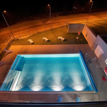 Szálloda Ea Kraskov 4*