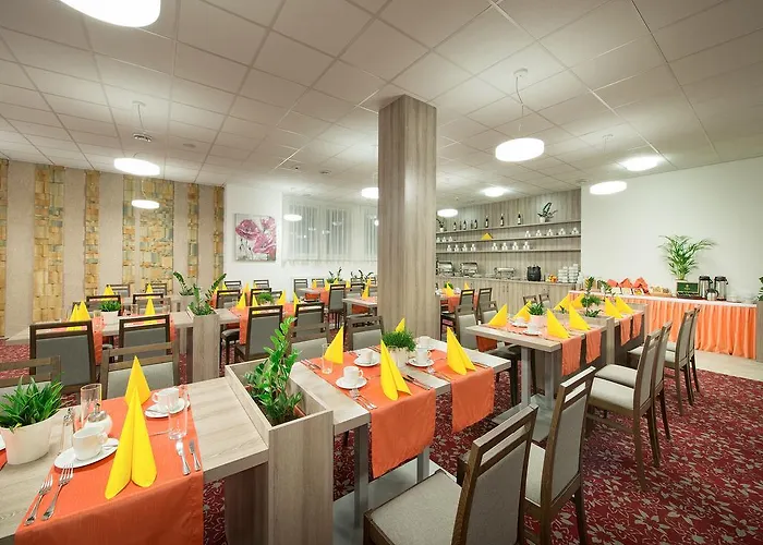 Hotel Ea Kraskov Starý Dvůr